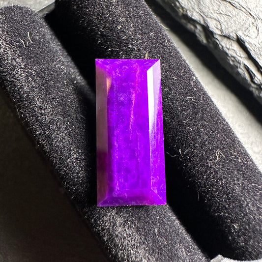 Gel Sugilite Faceted Gemstone 4ct Pure Gems Minerals & Design