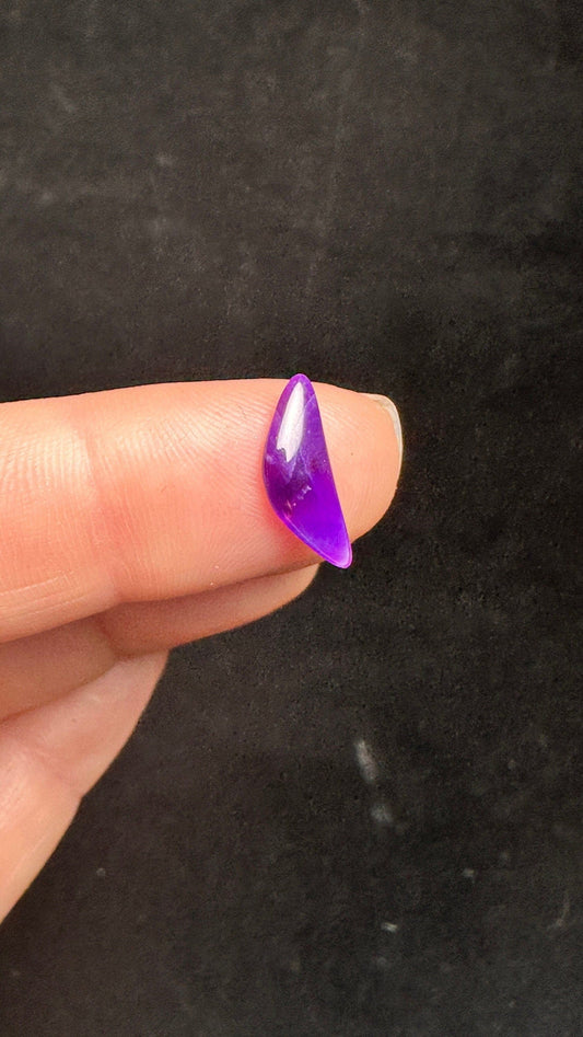 1.2ct Gel Sugilite Cabochon Pure Gems Minerals & Design